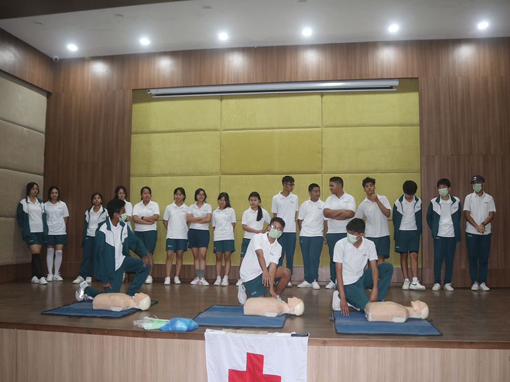 Students and staff engage in Red Cross safety drills at Imperial World School on Zero Week Day 3, 30 April 2024.